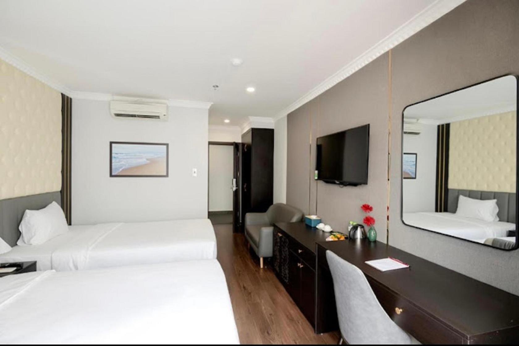Monaco Boutique 4*