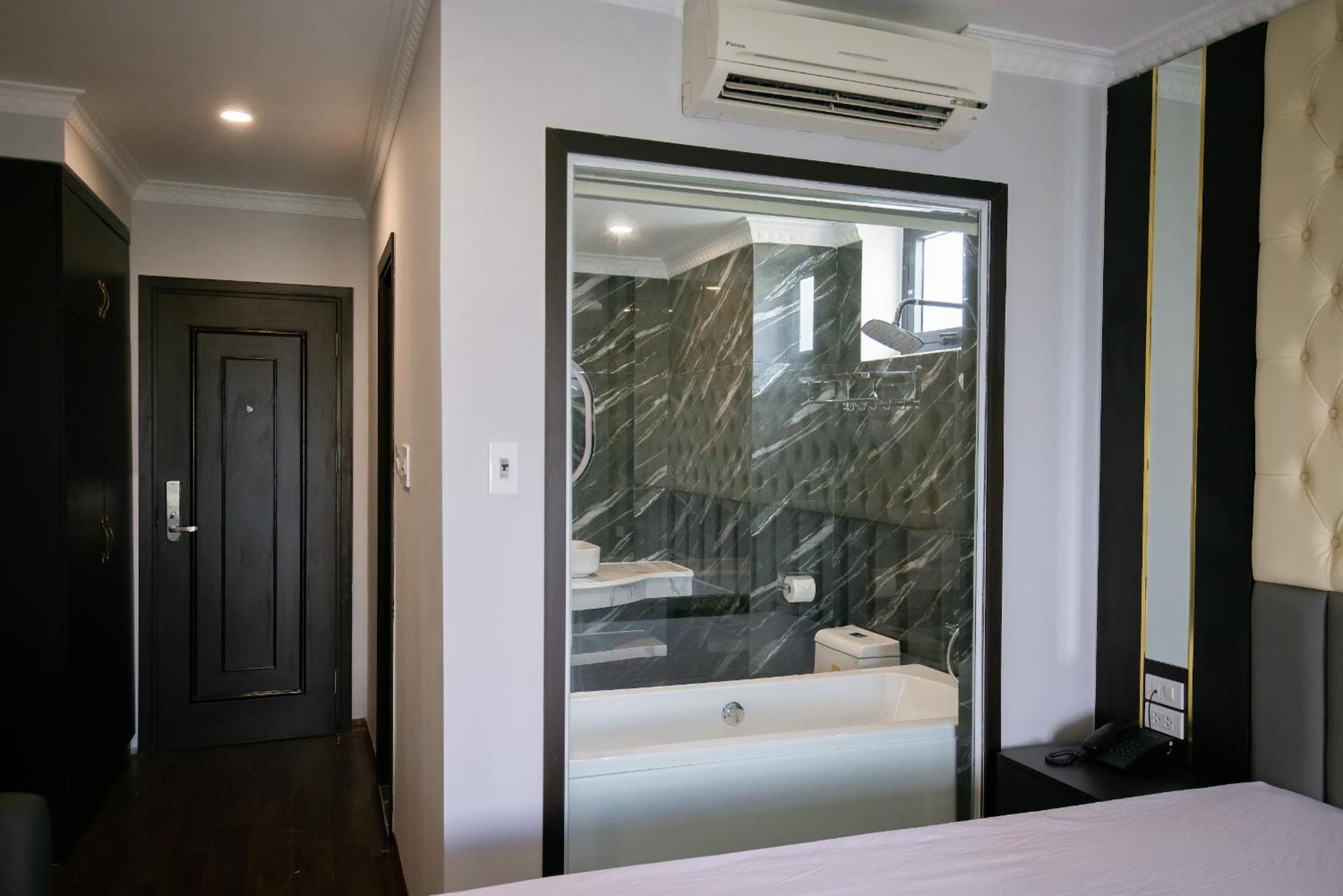 Monaco Boutique Hotel